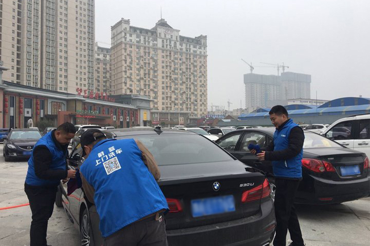  做上門洗車怎么樣？上門洗車的服務(wù)價格是多少呢?
